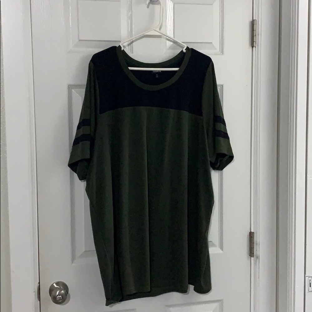 Torrid tshirt